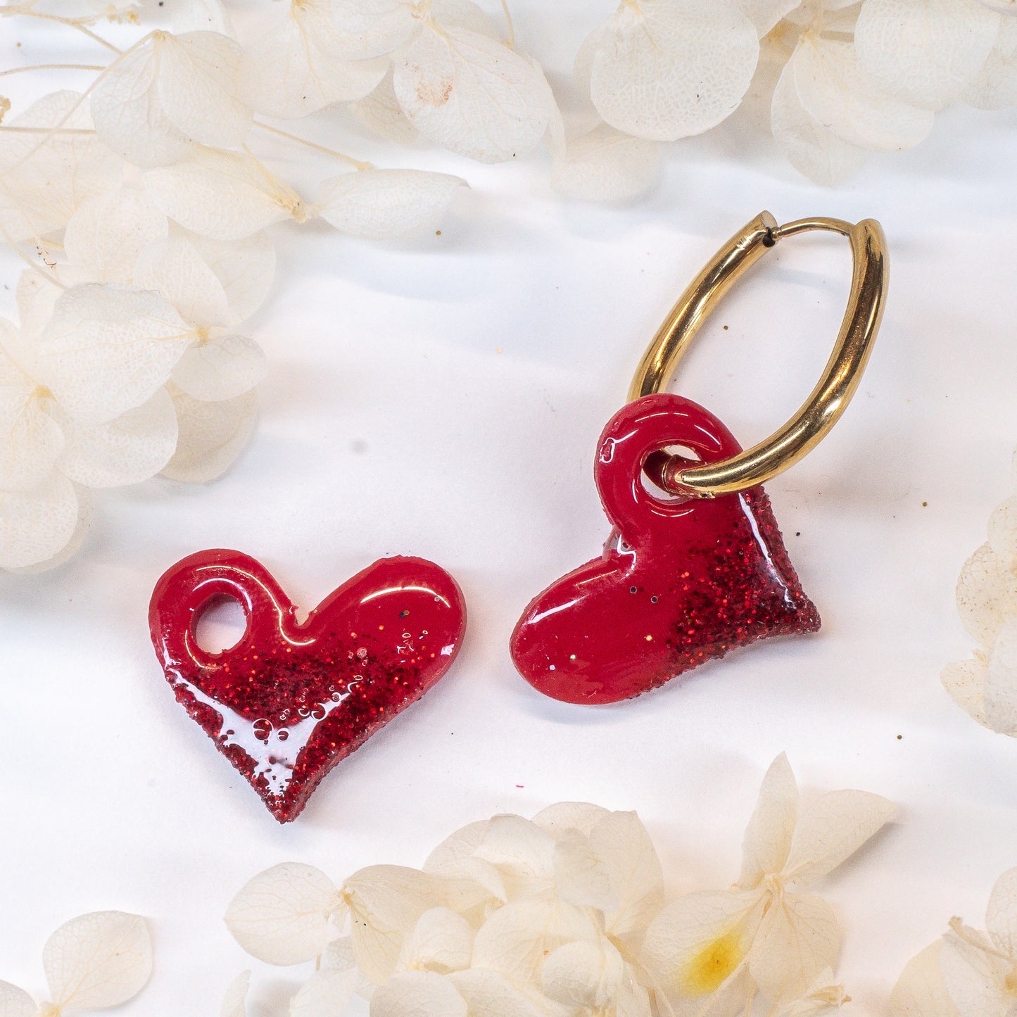 Red Heart Charms (Red Glitter)