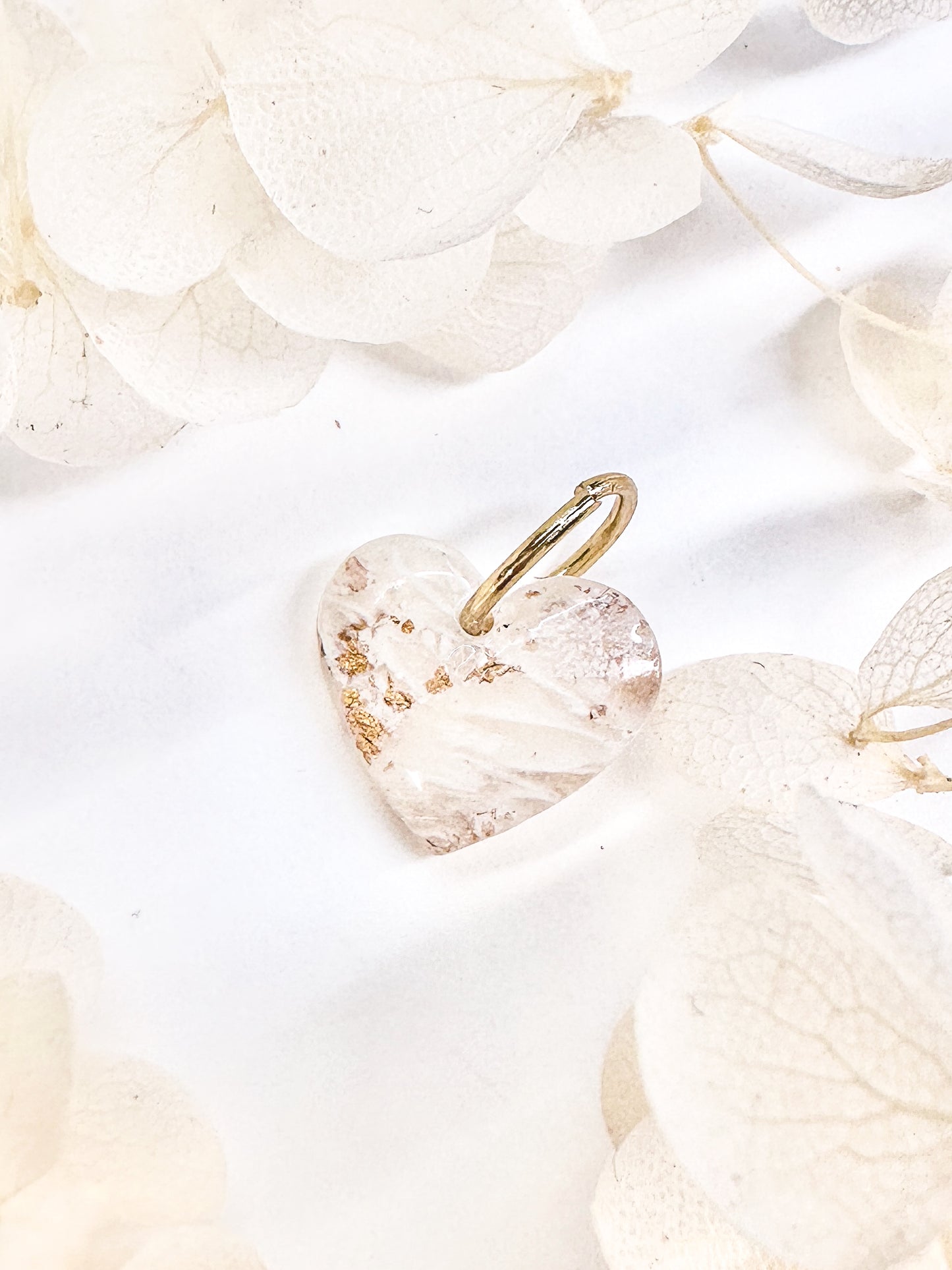 Mini Heart Charm – White Marble with Gold Flakes