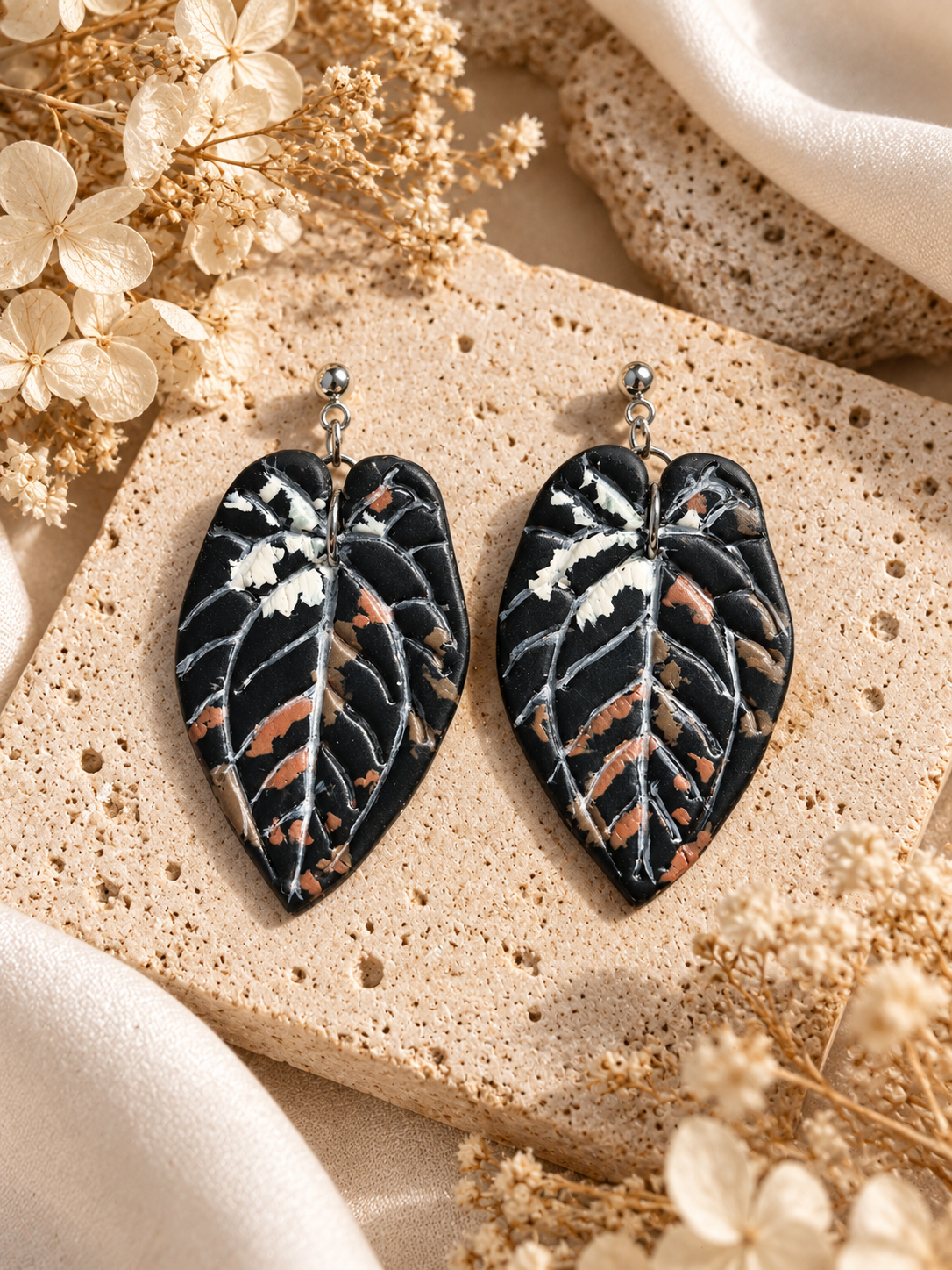 Jaclynn’s Jungle Earrings (No Snake)