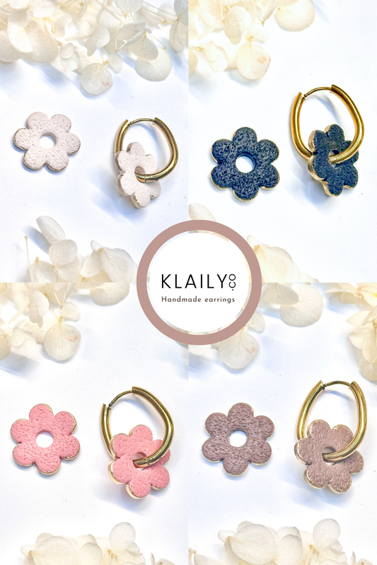 Bundle of 4 Flower Charms with Gold Rim